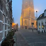 Bed & Breakfast De Kruidenpoort Woudrichem