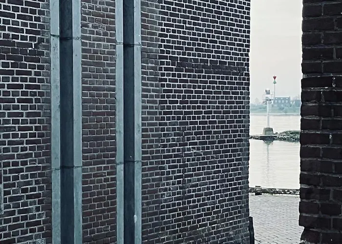 De Kruidenpoort Bed and breakfast Woudrichem